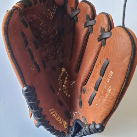 Mizuno 10" Series Baseball Gloves Innovative Power Close Technology in Brown - Picture 9 of 13
